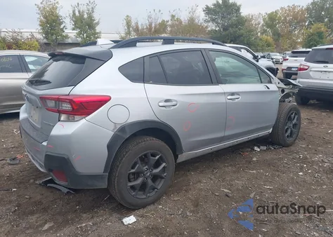 2020 Subaru Crosstrek Premium z USA, uszkodzony, nr VIN JF2GTAPC9L8243034